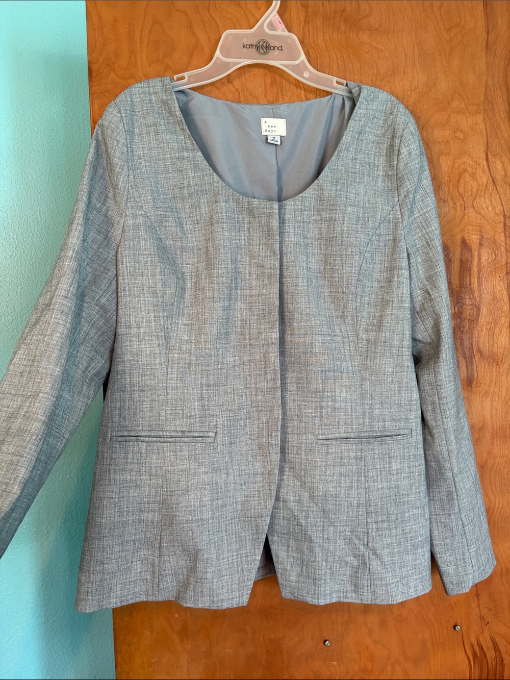 a new day Light Gray Open-Front Scoop-Neck Blazer